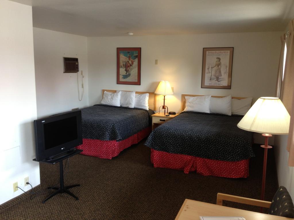 Range Country Lodging Motel Murdo Room photo